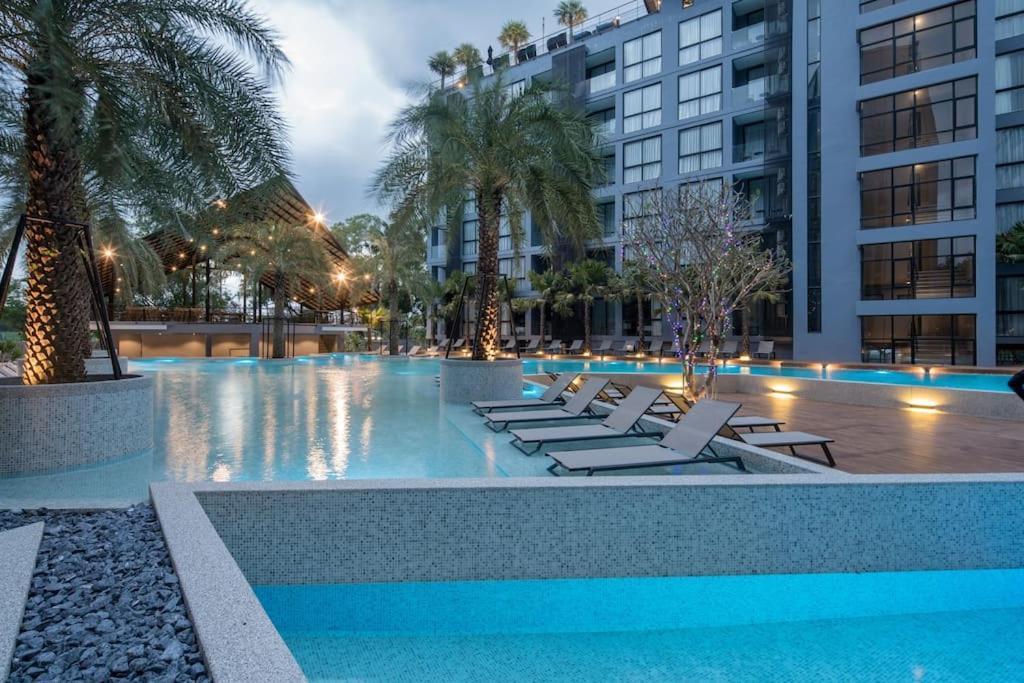Kamala Beach P55 Exclusive Junior Suite Экстерьер фото